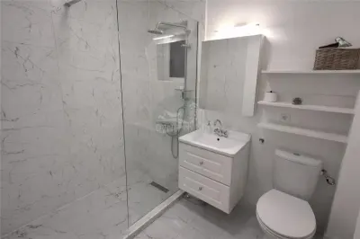 Apartament 3 camere 2 bai 75mp gradina zona Selimbar - foto 5