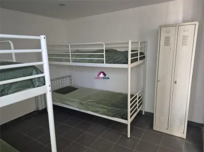 Loc în cameră — 160 EUR/lună | Tot inclus | Metrou 2 minute Mihai Bravu | Zona Vitan - foto 8