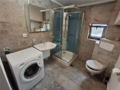 Penthouse 4 camere terasa 50mp parcare zona Centrala - foto 6