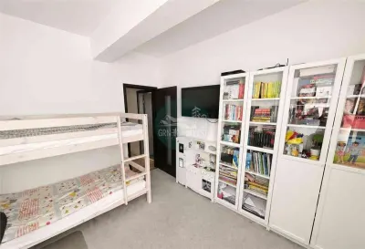 Apartament 3 camere cu balcon si pivnita in Turnisor - foto 9