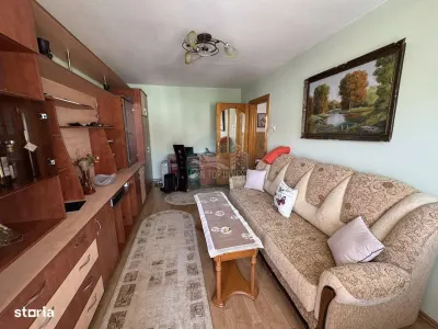 Apartament decomandat 3 camere cu 2 balcoane zona Valea Aurie - foto 17