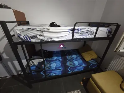 Apartament Spațios 3 Camere (fost 4) - Obor/Veranda Mall - Ideal Locuință sau Echipă Delivery - foto 1