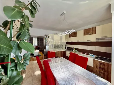 Casa mobilata 4 camere 2 bai 2 balcoane langa Lidl - foto 18