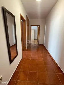 Apartament la etajul 1 zona Intrarea Siretului - foto 7