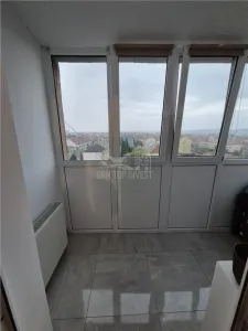 Apartament modern 2 camere cu balcon zona Vasile Aaron - foto 12