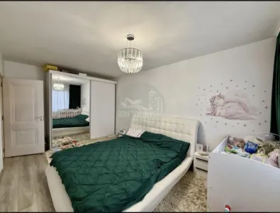 Apartament modern 2 camere cu balcon zona Vasile Aaron - foto 9