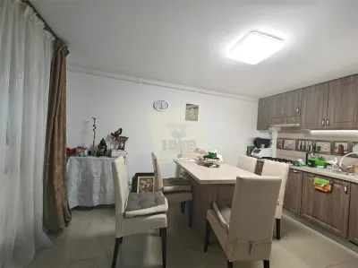 Casa cu 4 camere zona Trei Stejari cu gradina de 100 mp - foto 18