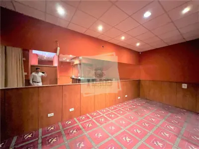 Spatiu comercial 82 mp utili cu vitrina pretabil afacere in Piata Mare - foto 5
