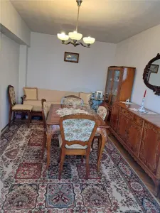 Apartament 2 camere decomandat balcon Calea Dumbravii - foto 8