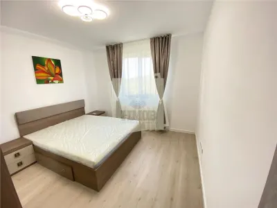 Apartament modern 3 camere 2 bai si balcon pe Calea Surii Mici - foto 4