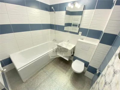 Apartament modern 3 camere 2 bai si balcon pe Calea Surii Mici - foto 9