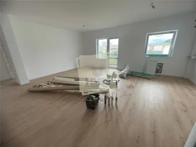 Apartament cu 3 camere balcon si parcare pe Doamna Stanca - foto 2
