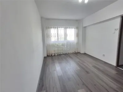 Apartament 2 camere decomandat zona Siretului - Sibiu