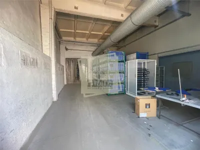 Hale industriale 5457 mp productii metalice in Cisnadie - foto 2