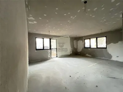 Spatiu comercial intabulat cu vitrina 60 mpu cu 2 camere in zona Rahovei - foto 5