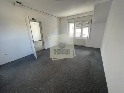 Spatiu de birouri cu 5 camere si 2 bai 160 mp in zona Centrala - foto 10