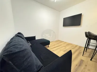 Apartament de LUX cu 3 camere in zona Centrala - foto 4
