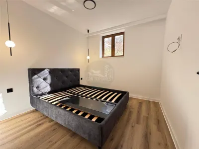 Apartament de LUX cu 3 camere in zona Centrala - foto 5