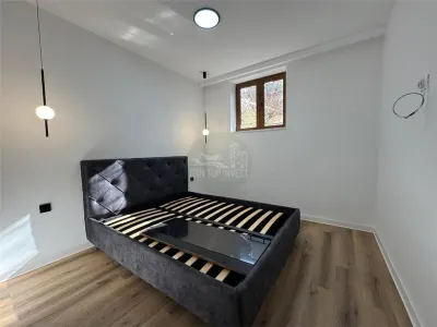 Apartament de LUX cu 3 camere in zona Centrala - foto 6
