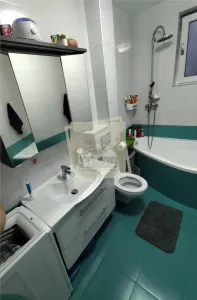 Apartament cu 3 camere 2 balcoane si parcare pe Calea Surii Mici - foto 12
