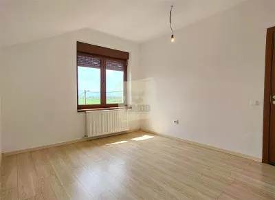 Casa individuala cu 5 camere comision zero in zona Bavaria - foto 5