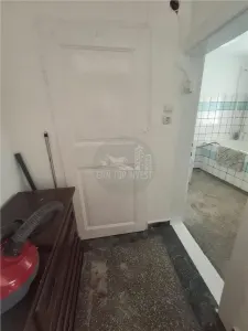 Apartament la casa 2 camere pivnita  100mp gradina zona Lazaret - foto 5