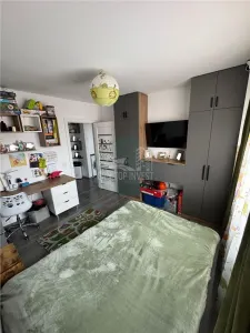Apartament modern 3 camere balcon pivnita zona Semaforului - foto 11