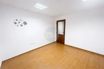 Apartament 3 camere decomandat zona Dioda - foto 15