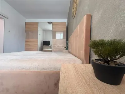 Apartament  decomandat 2 camere zona Centrala - foto 6