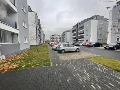 Apartament modern cu 3 camere terasa si 2 parcari in Kogalniceanu - foto 12