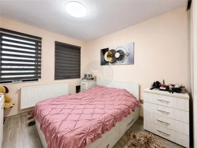 Apartament 3 camere parcare privata zona Selimbar - foto 5