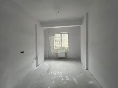 Apartament 62 mpu cu 3 camere balcon 9 mp zona Ciresica - foto 9