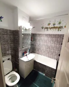 Apartament 3 camere decomandat 2 balcoane zona Calea Poplacii - foto 23