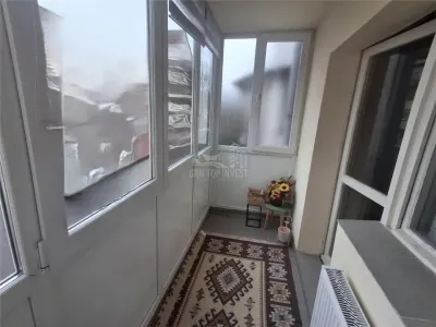 Apartament 3 camere decomandat 2 balcoane zona Calea Poplacii - foto 25
