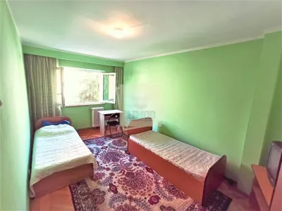 apartament 4 camere Mihai Viteazu etaj 3 - foto 4