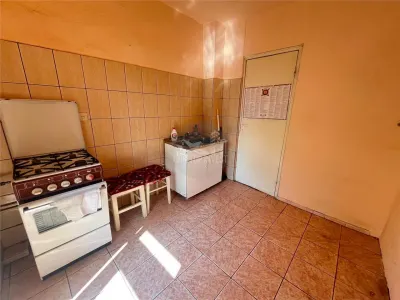 Apartament 2 camere decomandat balcon pivnita zona Vasile Aaron - foto 16