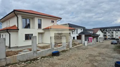 Casa single Selimbar 252 mp utili si teren 315 mp - foto 2
