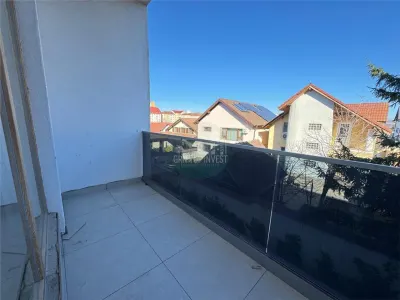 Apartament 2 camere 2 balcoane si loc de parcare in Selimbar - foto 10