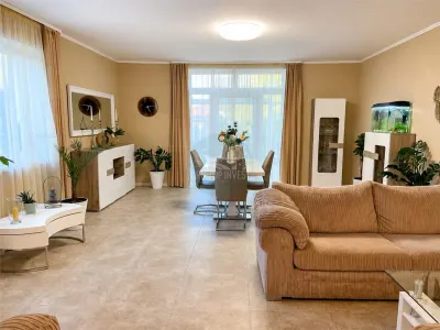 Casa eleganta cu 4 camere 215mp zona Calea Dumbravii - Sibiu