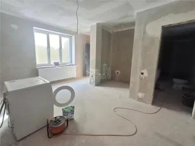 Casa individuala 8 camere 1250mp teren Cristian - foto 11