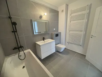Apartament  2 camere cu balcon si parcare pe Doamna Stanca - foto 4