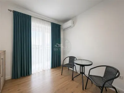 Apartament 3 camere 2 bai balcon parcare zona Calea Surii Mici - foto 11