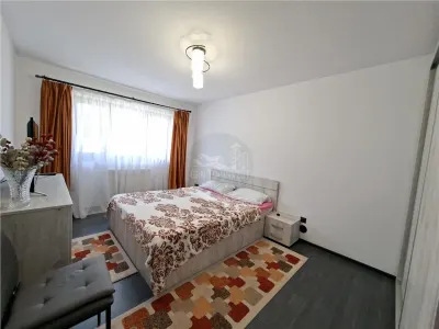 Apartament modern 3 camere balcon 2 locuri parcare zona Brana - foto 8