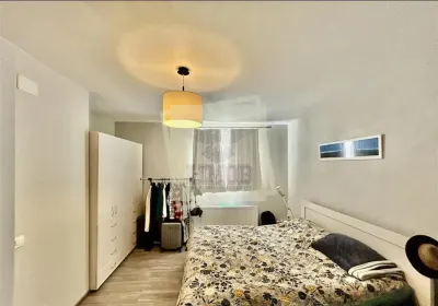 Casa individuala cu 8 camere  si teren 373 mp in zona Lazaret - foto 4