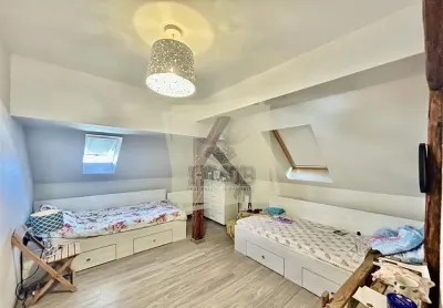 Casa individuala cu 8 camere  si teren 373 mp in zona Lazaret - foto 8
