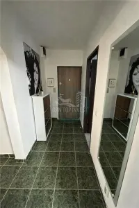 Apartament 3 camere decomandat 2 bai pivnita zona Turnisor - foto 7
