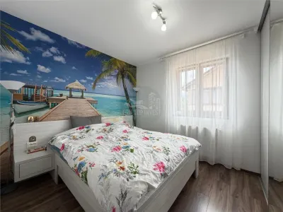 Apartament 2 camere balcon si parcare zona Gusterita - foto 1