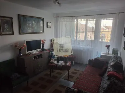 Apartament 2 camere cu balcon Mihai Viteazu - foto 3
