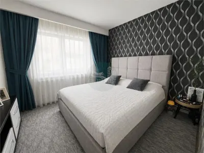 Apartament decomandat cu 3 camere 2 bai si balconzona Ciresica - foto 2