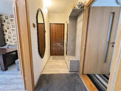 Apartament decomandat cu 3 camere 2 bai si balconzona Ciresica - foto 11
